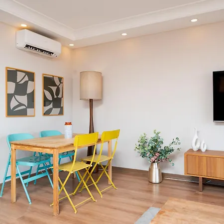 Bosphorus View - Parking- 2 Bedrooms - 3 Beds - Elevator Apartment Istanbul