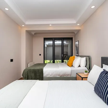 Daire Bosphorus View - Parking- 2 Bedrooms - 3 Beds - Elevator